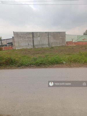 9 nền f0 chưa qua đầu tư.vị trí 1/823d đúng 100m..giá chỉ 12,5tr/m2