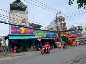 chính chủ bán gấp nhà góc 2 mặt tiền, linh xuân, thủ đức.giảm sâu 3 tỷ