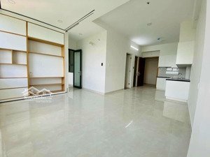 chính chủ cần bán nhanh căn 50m2 1,970 tỷ bao hết, view đẹp, thoáng, chung cư sài gòn intela