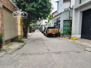 1 lô đẹp duy nhất - ung văn khiêm p25 bt - 65m2 ngang 4,5 - xd 5 tầng chỉ nhỉnh 7t - giá cực tốt.