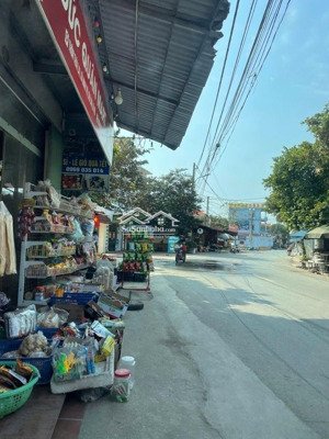 cơ hội đầu tư hiếm: đất đẹp thôn thái lai, minh trí mặt đường chính, dân cư đông đúc.