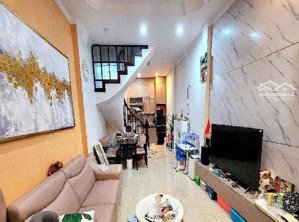 bán gấp nhà ngõ ô tô, phân lô bàn cờ, trung tâm cầu giấy giá nhỉnh 15 tỷ