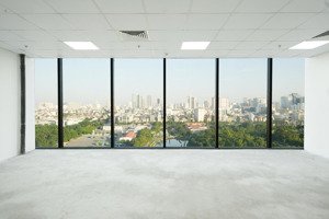 sàn tòa rox goldmark 200 m2 trung tâm mỹ đình chỉ 10 tỷ,cho thuê dn nước ngoài mức 100 tr/ tháng