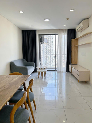 rẻ vô địch căn hộ 3pn2wc có nội thất cơ bản giá chỉ 12 triệu/ tháng liên hệ huyền 