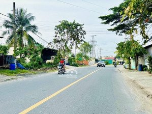 bán gấp 1000m2 mặt tiền đường nhựa 42m phường an lộc dân cư hiện hữu