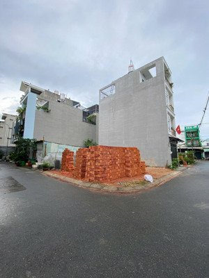 đất trống 62m2 - ngay aeon tân phú - đs 7 - bình tân - hẻm xe hơi - 6 tỷ hơn xíu