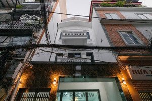 hoa hậu mặt phố xuân đỉnh .70m 4tầng thang máy lung linh giá 270tr/m