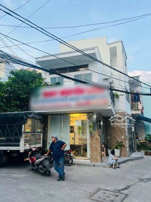 5,5 tỷ - căn góc hẻm xe tải - sát luỹ bán bích - 7x6m 3 tầng - đang cho thuê 20tr/tháng