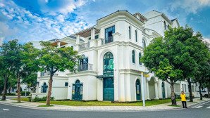 giá tốt boutique villas manhattan 240m2 tại kđt vinhomes quận 9 | vị trí đẹp | hiếm bán chỉ 59 tỷ