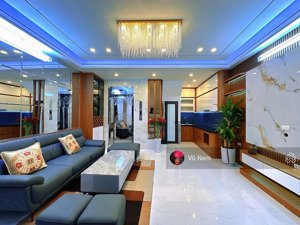 - bán nhà trung phụng, đđ, gần phố,chợ, thang máy,tặng nội thất,dân trí cao, 41 m2 giá : 9.6 tỷ tl