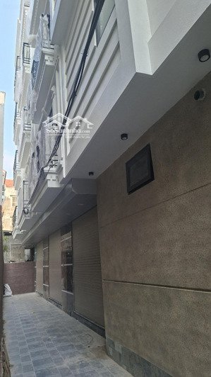 bán nhà văn điển ôtô cách 25m kinh doanh, nhà mới 5tầng, mặt tiền 4,3m gần chợ thương mại văn điển