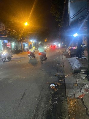 nhà mặt tiền huỳnh thị hai dt 5x35,3 full thổ trệt 1 lầu sân thượng trục kd buôn bán giá 12 tỷ