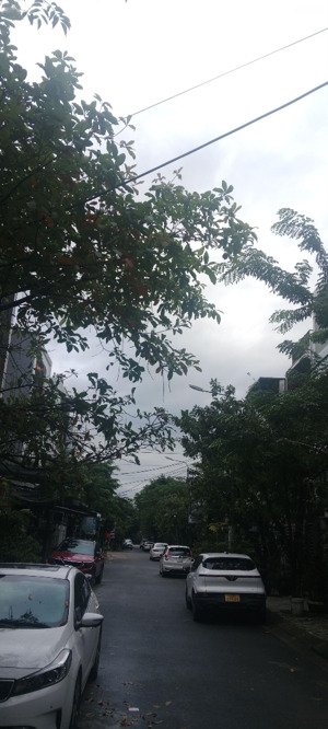 khu vực liên chiểu mặt tiền đường 5,5m, vỉa hè 3m phường hoà minh