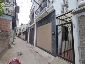 Bán nhà Thạch Bàn,Long Biên 5 tầng,53m,mt4.3m oto vào nhà nhỉnh 8 tỷ