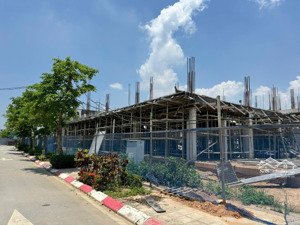 bán nhanh góc liền kề 167m2 hud mê linh gđ2 đóng tiến độ đường 16.5m và 13.5m. lh: zalo