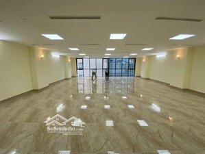 cho thuê văn phòng phố vũ thạnh ,đống đa,hà nội,dstd 245m2, thông sàn giá 50tr/tháng