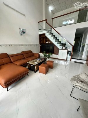 bán nhà đẹp 2 tầng mặt tiền bình hòa khuê trung, cẩm lệ đà nẵng