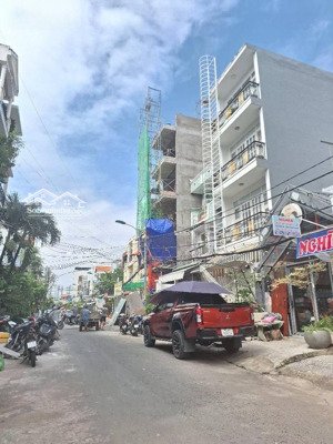 mặt tiền đường số tân quy q7 4x20 14.8 tỷ vị trí vip