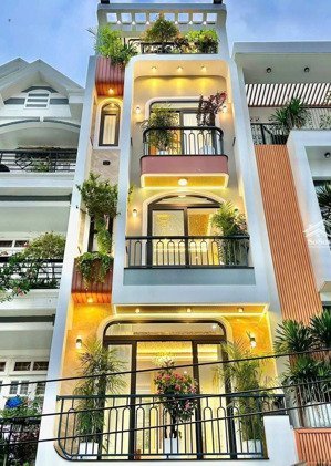 dòng tiền thuê 31 triệu giá siêu hời ngay kỳ đồng, phường 9, quận 3 - giá: 5 tỷ 910/67,2m2 - sổ sẵn