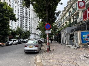 nhà lk kđt mới mỹ đình, 86.9m2, 4 nổi+ 01 hầm, mt 5m, 02 mawth thoáng, kinh doanh, giá 39.5 tỷ