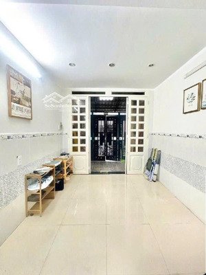 bán nhà thành thái q10 - 41m2 - 3 tầng - chỉ 6.7 tỷ - khu vip hẻm rộng sạch đẹp ,
