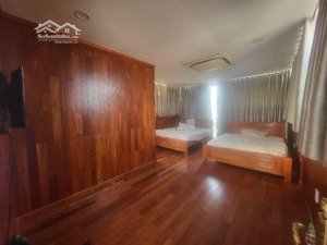 khách sạn 2 mặt tiền đường thới an 10, phường thới an, q12, dt 75m2 (4,5mx17m) dòng tiền 60tr/tháng