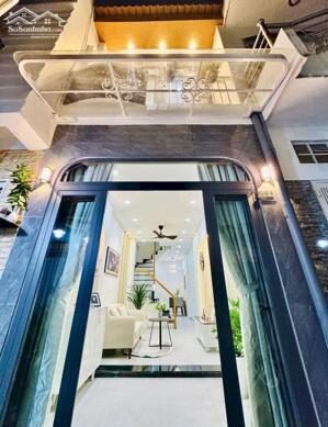 NGÃ TƯ PHÚ NHUẬN, NHÀ MỚI ĐẸP Ở NGAY, 2 Tầng 2PN 31m2, giá 5.15ty