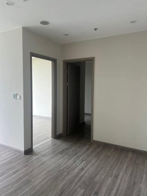 bán căn hộ 2pn sky forest view btđ nguyên bản tầng đẹp. lh 