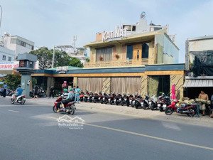 bán gấp siêu phẩm góc 2mt lê quang định, q.bt -22x32m2 thương hiệu thuê 177 triệu -gía 56 tỷ