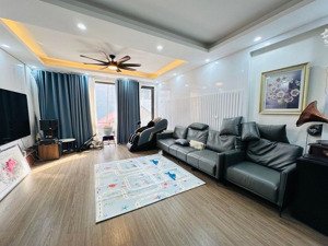 bán nhà phú thượng diện tích: 41m² 6 tầng thang máy xịn giá chỉ nhỉnh 9 tỷ