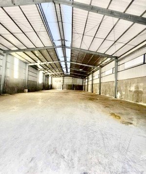 cho thuê kho 1300m bình tân giá rẻ 55 triệu