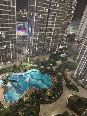 mình cần bán căn hộ gh 69m căn góc