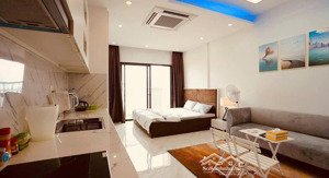 bán căn hộ tầng cao stalake tây hồ tây view đep dt 113m2 , thiết kế 3 ngủ giá 20 tỷ