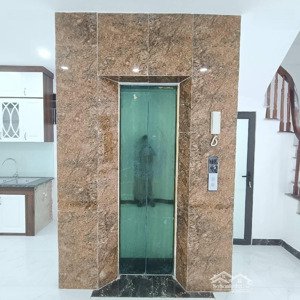 ngôi nhà quyền lực phố khuyến lương 45m 6 tầng lô góc ôtô đỗ cửa thang máy 9 tỷ