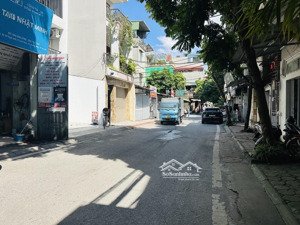 lô đất ô tô vào nhà đường thông rộng 3m diện tích 43m 8,2 tỷ