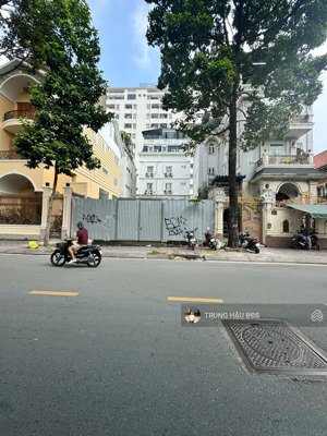 hàng vip siêu vị trí mt trường sa bt - dt 12 x 20m - cn 240m2 - gpxd 9 tầng - giá 55 tỷ