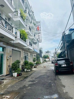 hẻm 7m 68m bùi công trừng, thạnh xuân, q12 4 tầng dòng tiền 10tr/th chỉ 6,3 tỷ