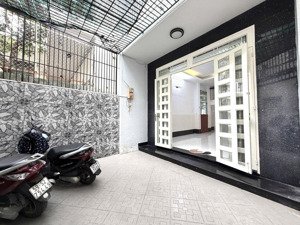 hoàng hoa thám, phú nhuận - chính chủ xây dựng kiên cố - 76m2 - 5 tầng - sát xe hơi