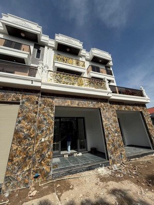 siêu phẩm trang quan , ô tô đỗ cửa, ngõ thông vị trí đẹp tại trang quan an đồng
- dt 57 m2-59 m