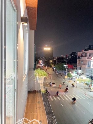 bán nhà mặt tiền kinh doanh mọi ngành nghề - sổ đẹp nở hậu nhẹ - diện tích 30m2 - góc hai mặt tiền