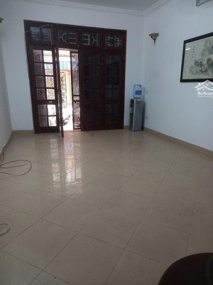 chính chủ cho thuê nhà ngõ 34 vũ phạm hàm. dt 65m2 x 4t, mt 5m, giá 28tr/ tháng