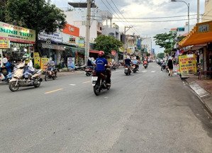 nhà mt tân hương vị trí kinh doanh đắc địa đông đúc ngày đêm