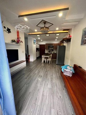 giảm giá bán gấp căn hộ bình phú 2 view núi cô tiên dt 66,4m2, căn 2pn, full nội thất xịn, 2tỷ290tr