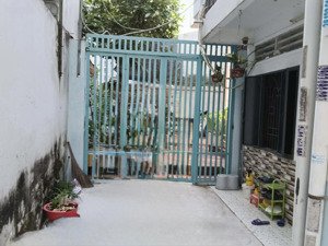 bán đất tặng nhà cạnh mặt tiền, khu vip bàu cát, 3 tầng 3pn, nở hậu hoàn công đủ, 9 chủ lâu năm