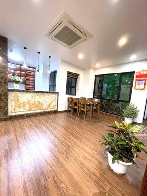 chính chủ thiện chí bán căn hộ 3 phòng ngủ, 124.7m2 đầy đủ nội thất sang trọng