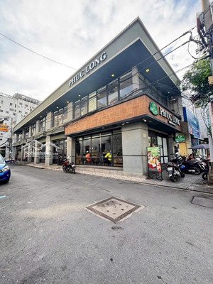 định cư nước ngoài bán góc 2mt trường chinh, 5,5 x 28m, ctxd hầm 7 tầng, hd thuê 1.5 tỷ, chỉ 55 tỷ