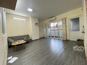 chính chủ cần bán nhanh căn hộ chung cư orient 331 bến vân đồn phường 1 quận 4 diện tích 100m2