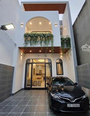 bán nhà 1 trệt 1 lầu thổ cư hoàn công sát ngã tư phú thọ phường trảng dài