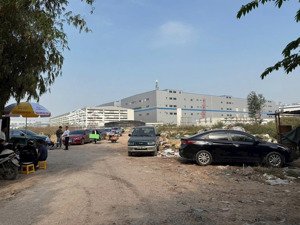 đất nền kinh doanh được ngay, khu dân cư đông đúc