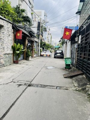 bán nhà gần hàng xanh, bình thạnh, hxh quay đầu, 108m2, ngang 4 nở hậu 6,5m, 11,99 tỷ